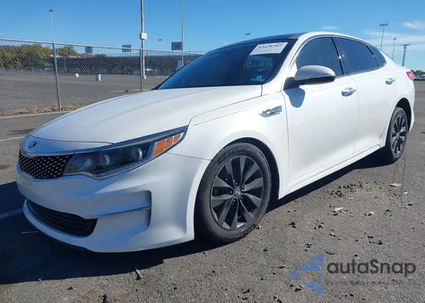 2016 Kia Optima Ex z USA, uszkodzony, nr VIN 5XXGU4L30GG004137